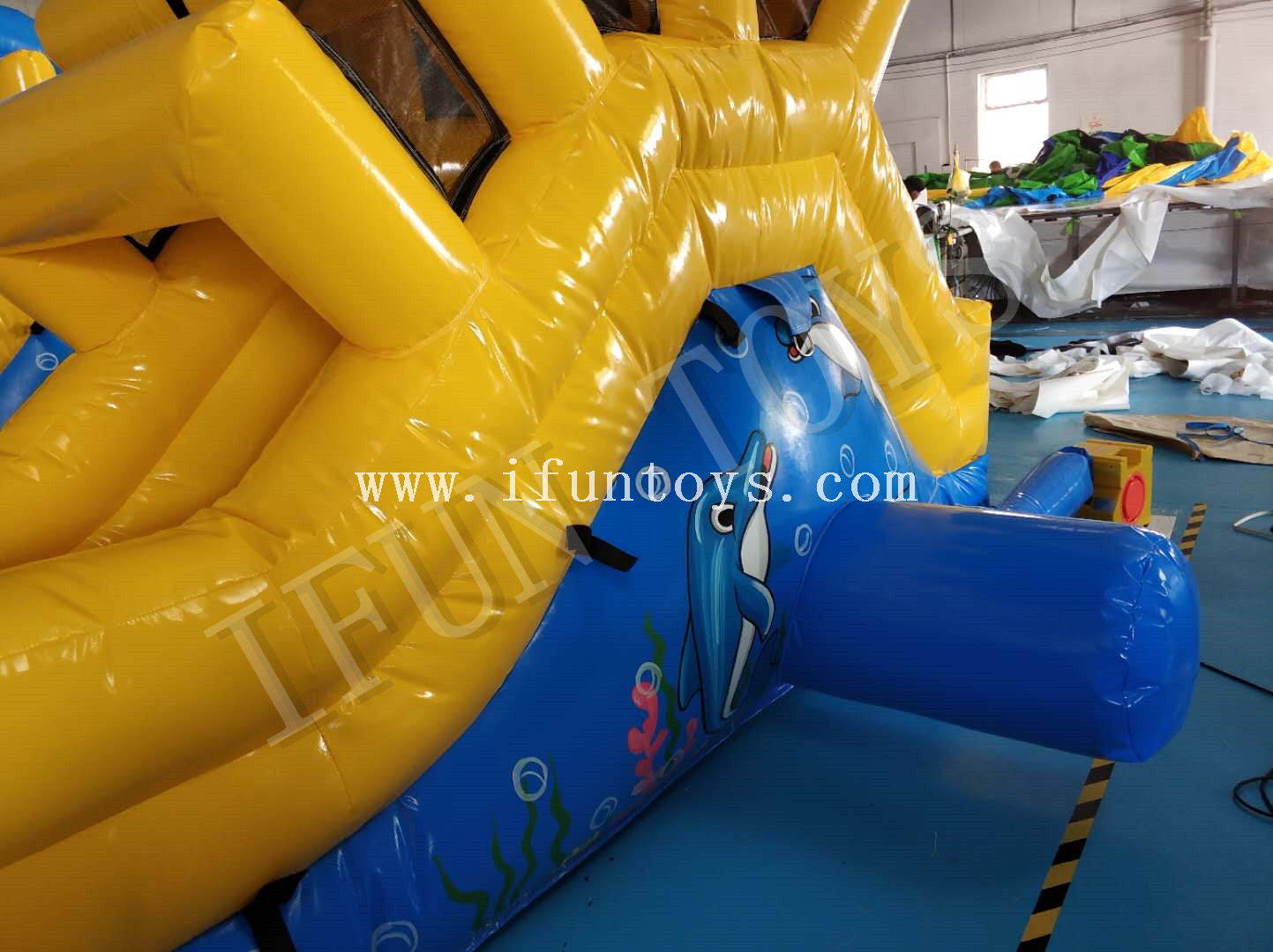 Backyard Inflatable Dolphin Water Slide with Pool for Family Use