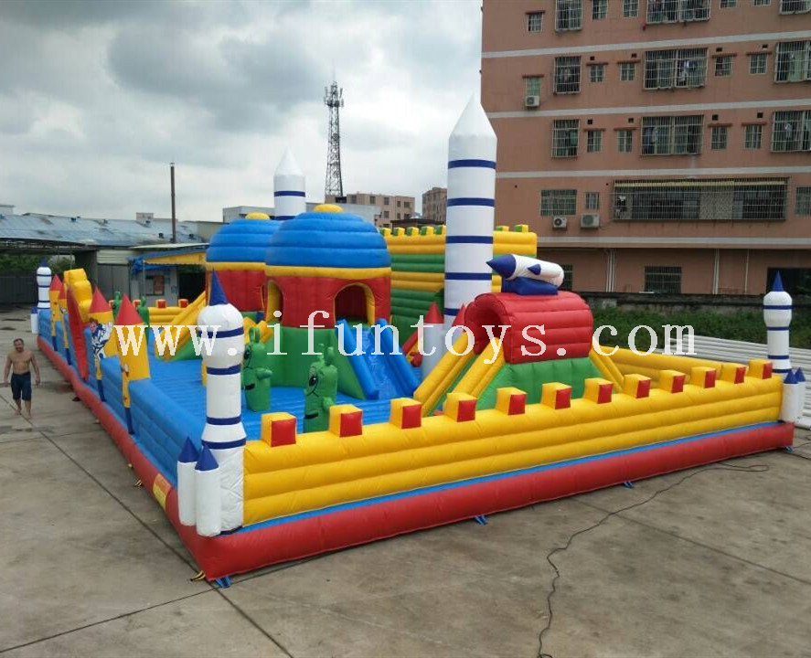 Inflatable rocket theme Playground/ Giant Inflatable Bouncy Castle With Funny Obstacle/inflatable fun city for Amusement Park