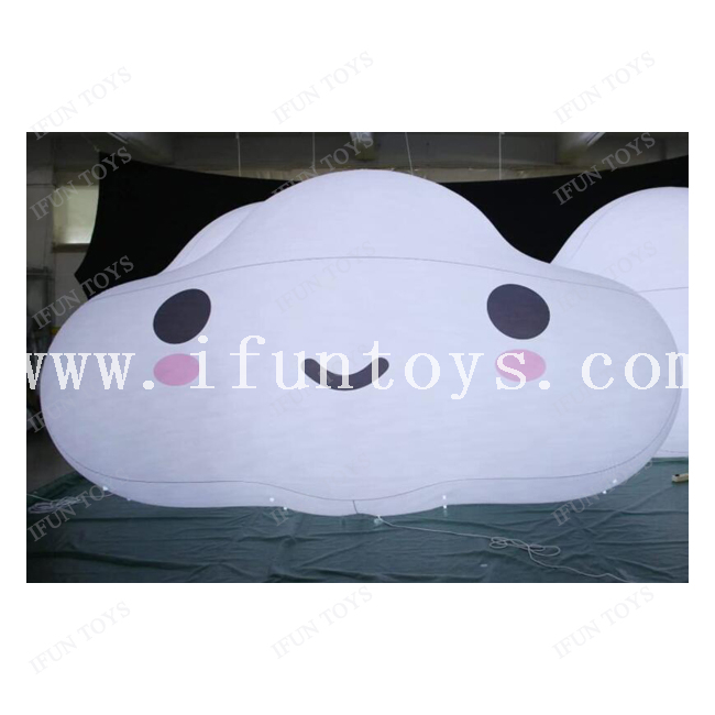 PVC Inflatable Cloud Balloon with Cute Smile Face Printing / Hanging White Cloud with LED Light for Event Party Decoration