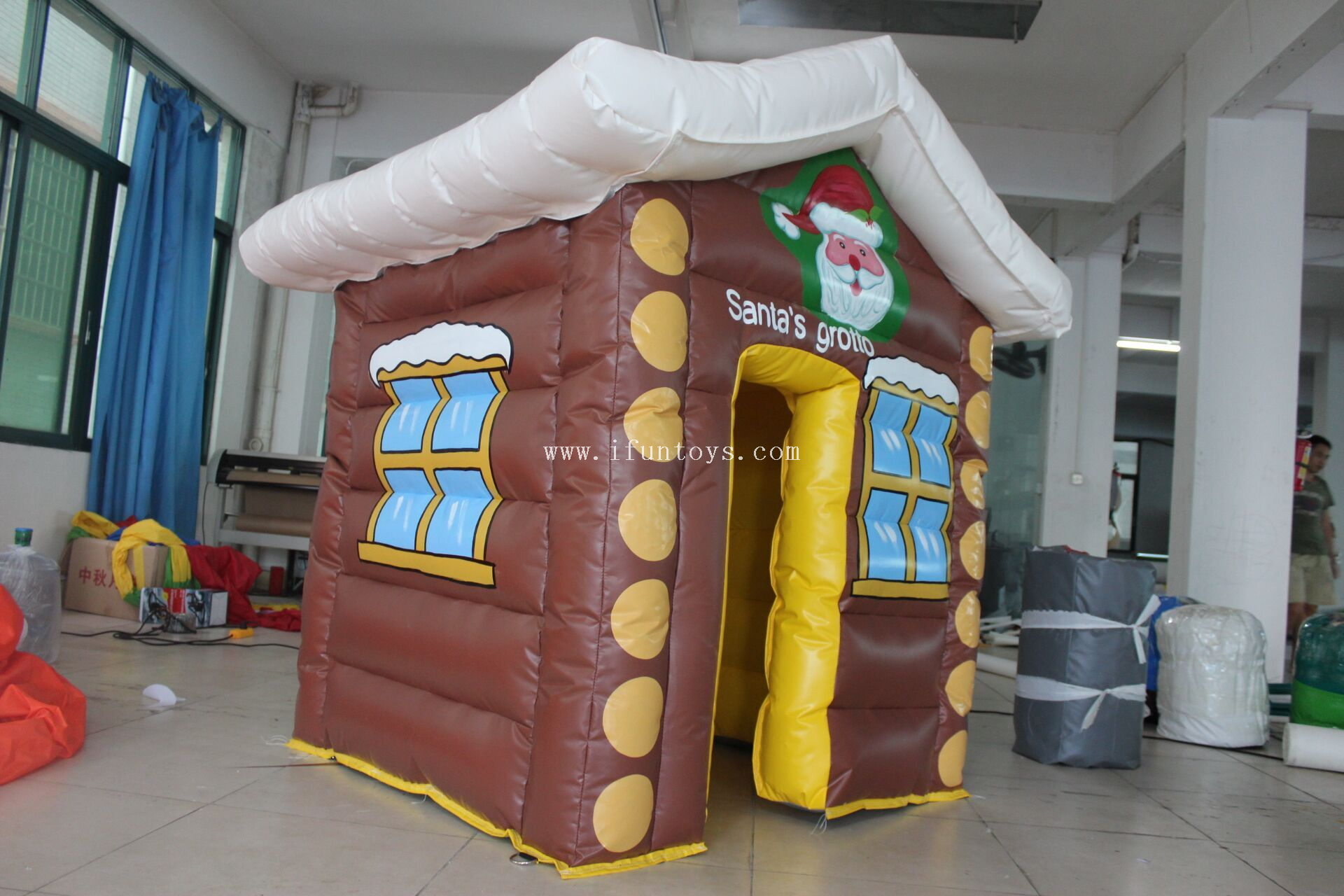 Most popular inflatable santa claus house/inflatable santa's grotto ...